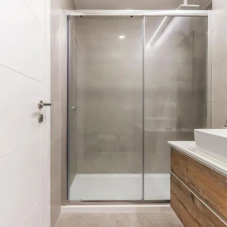 Outstanding Santos Spacious 2 Bedroom W Ac *