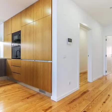 Outstanding Santos Spacious 2 Bedroom W Ac * Lisbona