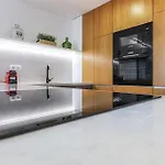 Outstanding Santos Spacious 2 Bedroom W Ac * Lisboa