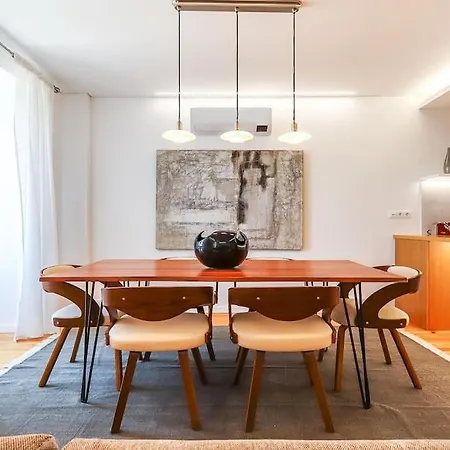 Outstanding Santos Spacious 2 Bedroom W Ac Apartamento