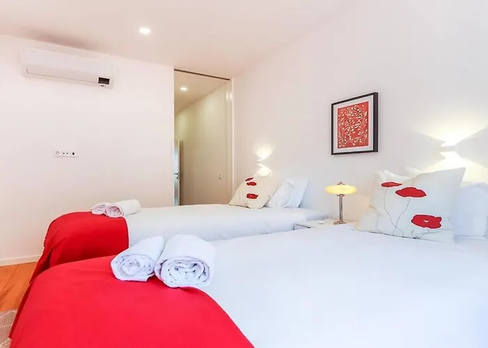 Outstanding Santos Spacious 2 Bedroom W Ac Apartmán Lisboa