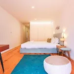 Outstanding Santos Spacious 2 Bedroom W Ac Апартаменты Лиссабон