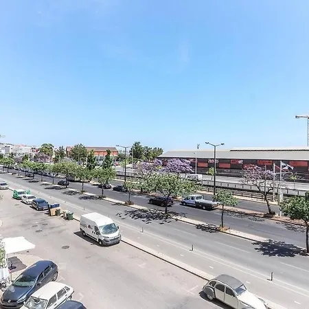 Outstanding Santos Spacious 2 Bedroom W Ac Lisbon